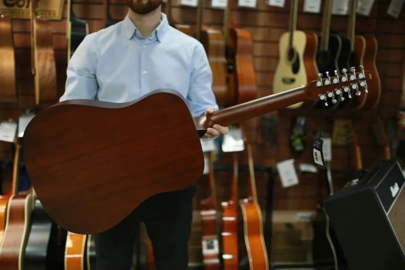 Acoustic guitar twelve-string Baton rouge L1LS/D-12 |
