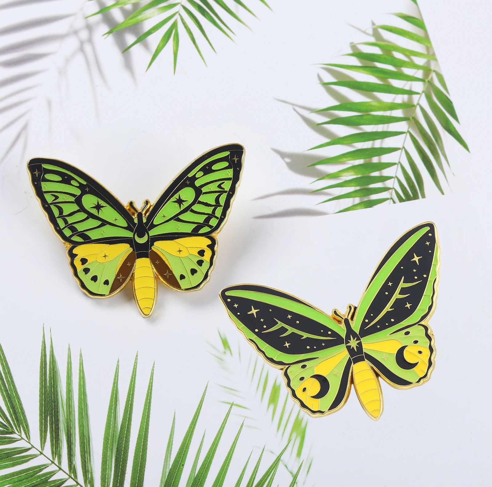 

Fluorescent Butterfly Enamel Pins Insects Beautiful Metal Brooches Bag Backpack Badge Jewelry Accessories Gift for Friend