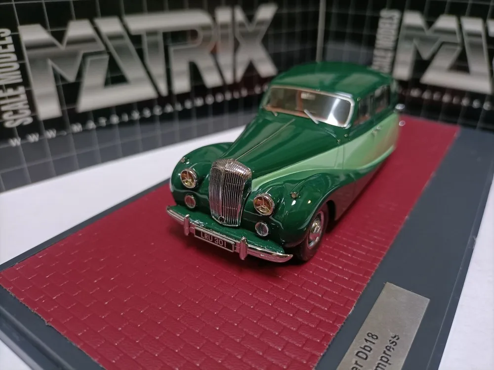 Модель автомобиля статическая из смолы, масштаб 1:43, в винтажном стиле