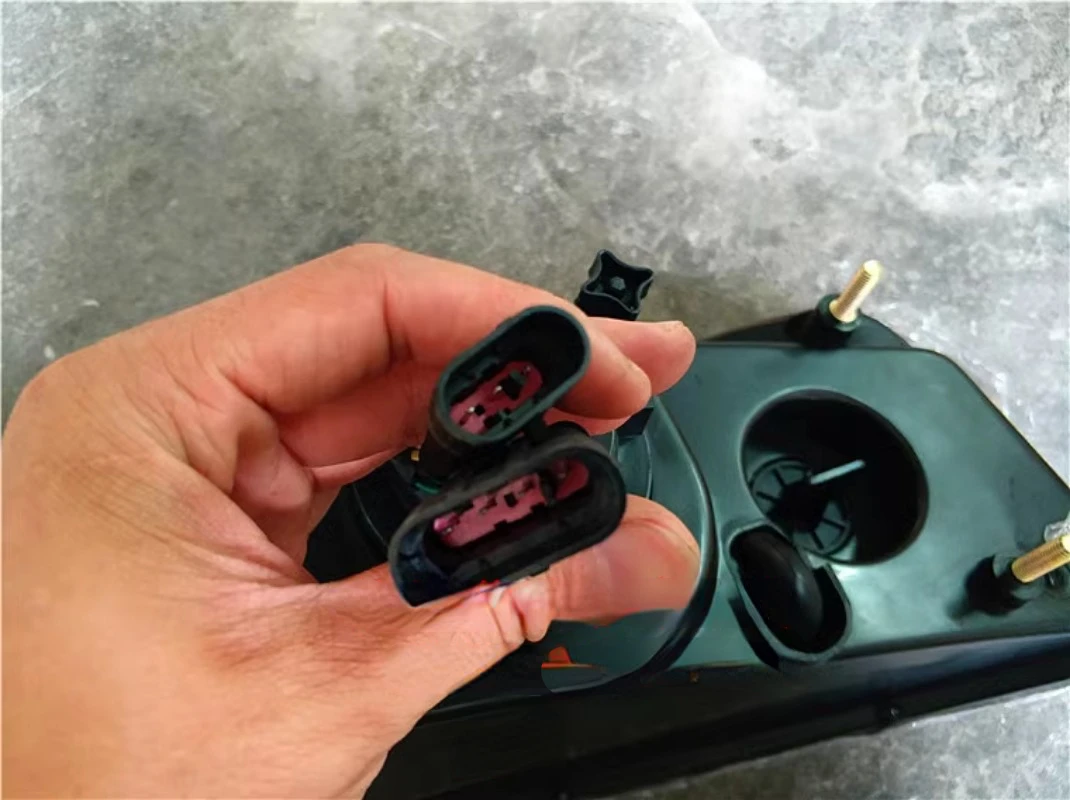 Применимо к Xiamen Golden Travel автобусная фара Xml6145 фотолампа в сборе