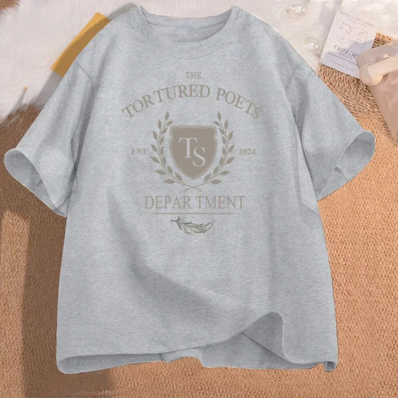 Футболки с отделкой поэтов женские футболки All Is Fair in Love and Poetry новый альбом