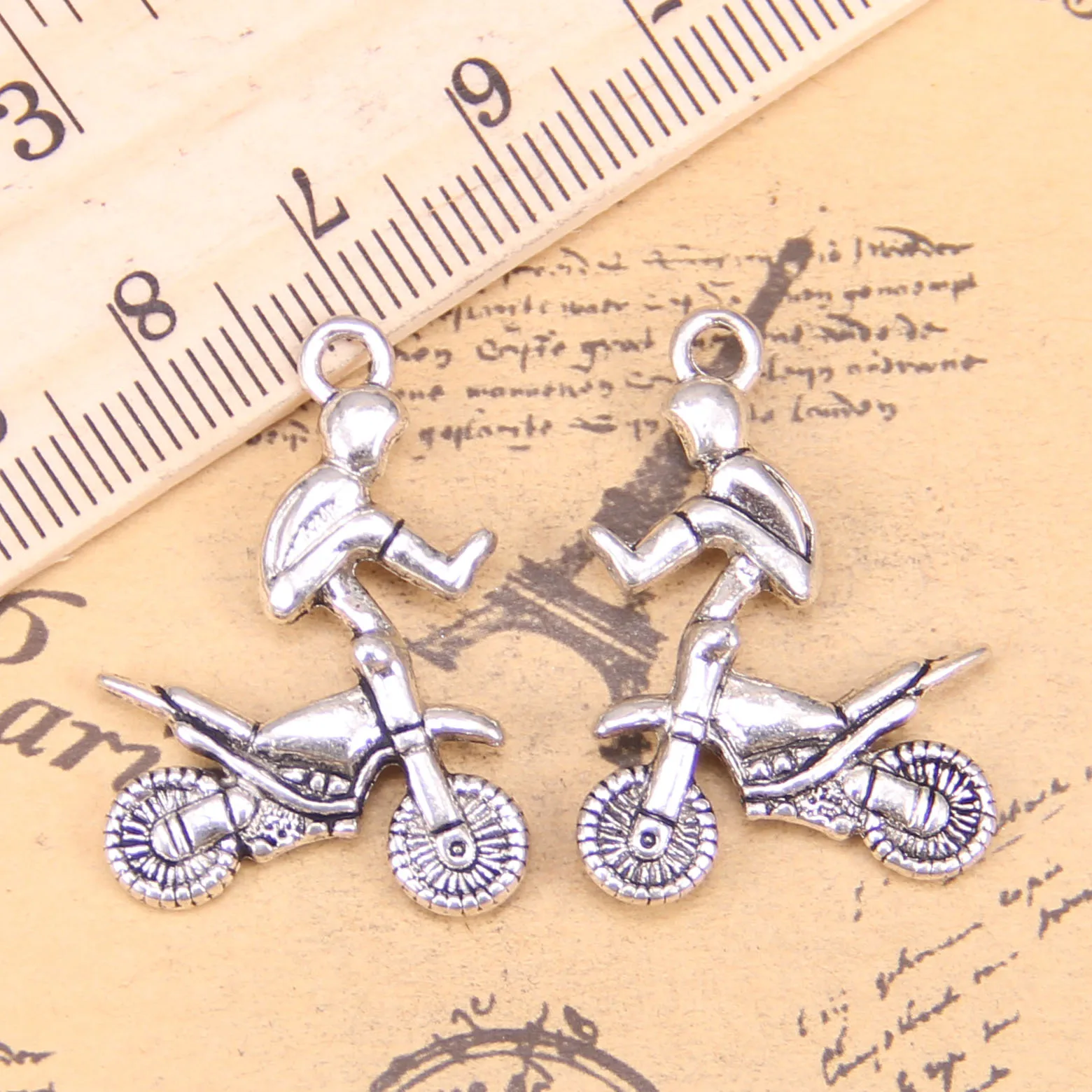 

32pcs Jewelry Charms Motorcycle Motorcross 29x23mm Antique Silver Plated Pendants Making DIY Handmade Tibetan Silver Jewelry