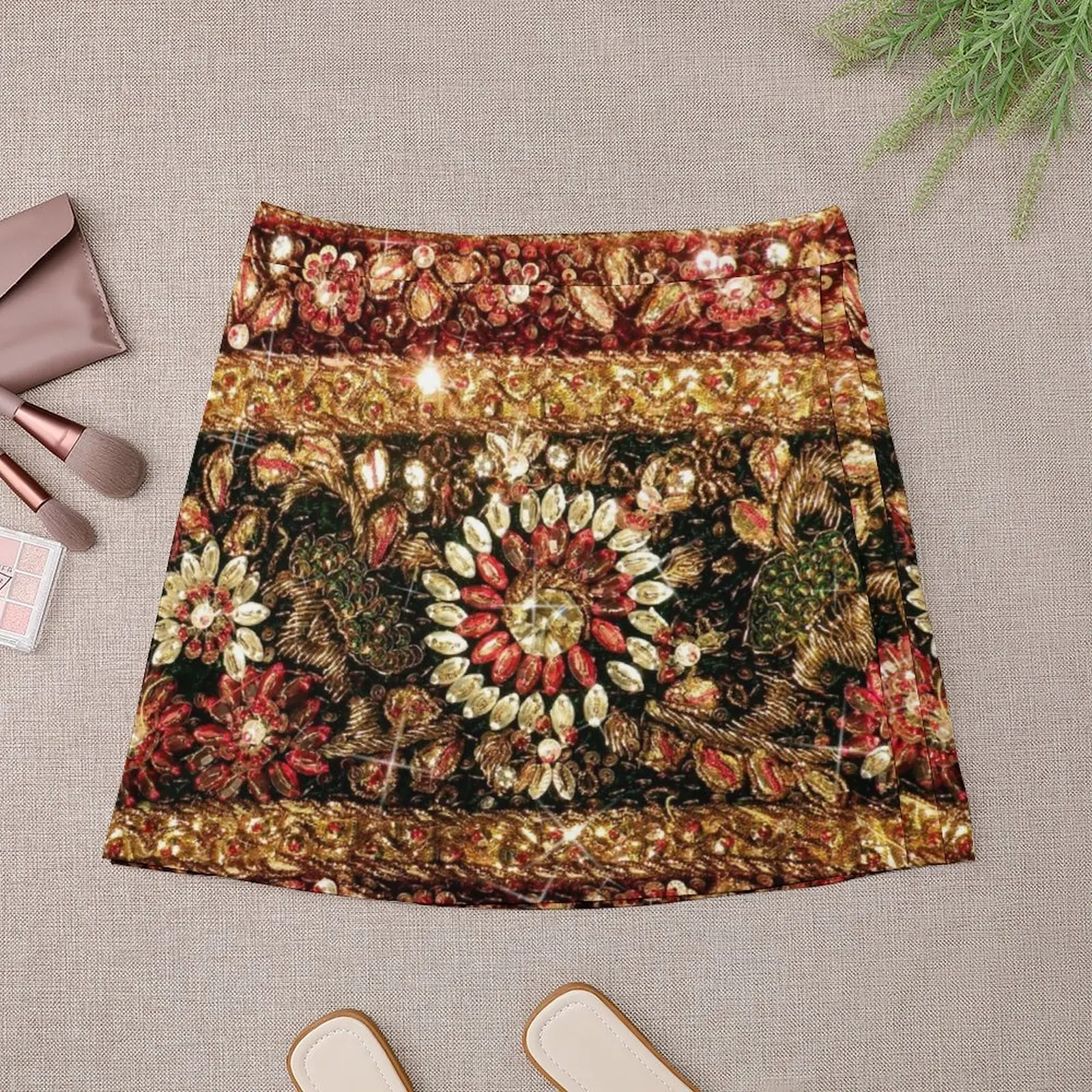 Мини юбкадағы қисық бөкселер