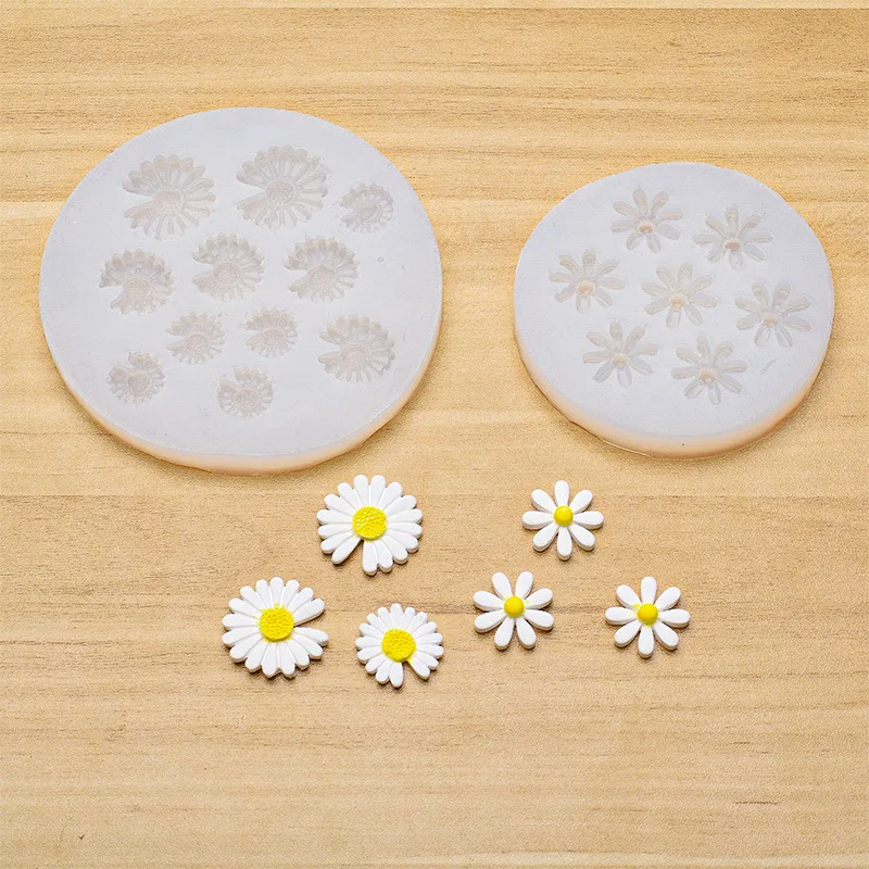 

Flower Mold Silicone Pastry Bread Cake Mold DIY Baking Tray Dessert Making Tools Chrysanthemum Candle Making Supplies