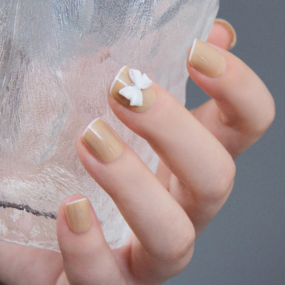 

Short Style False Nails with White Bow Art Design Short Full Cover False Fingernails Wearable False Nail Patch for Girl Women
