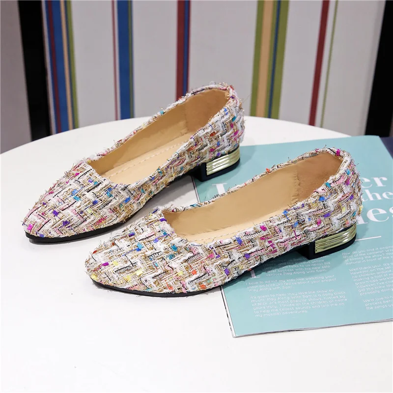 

Women Flats Slip on Flat Gold Pointed Toe Casual Shoes Plaid Boat Shoes Metal Heels Female Shoes Shallow Ladies Footwears Size42