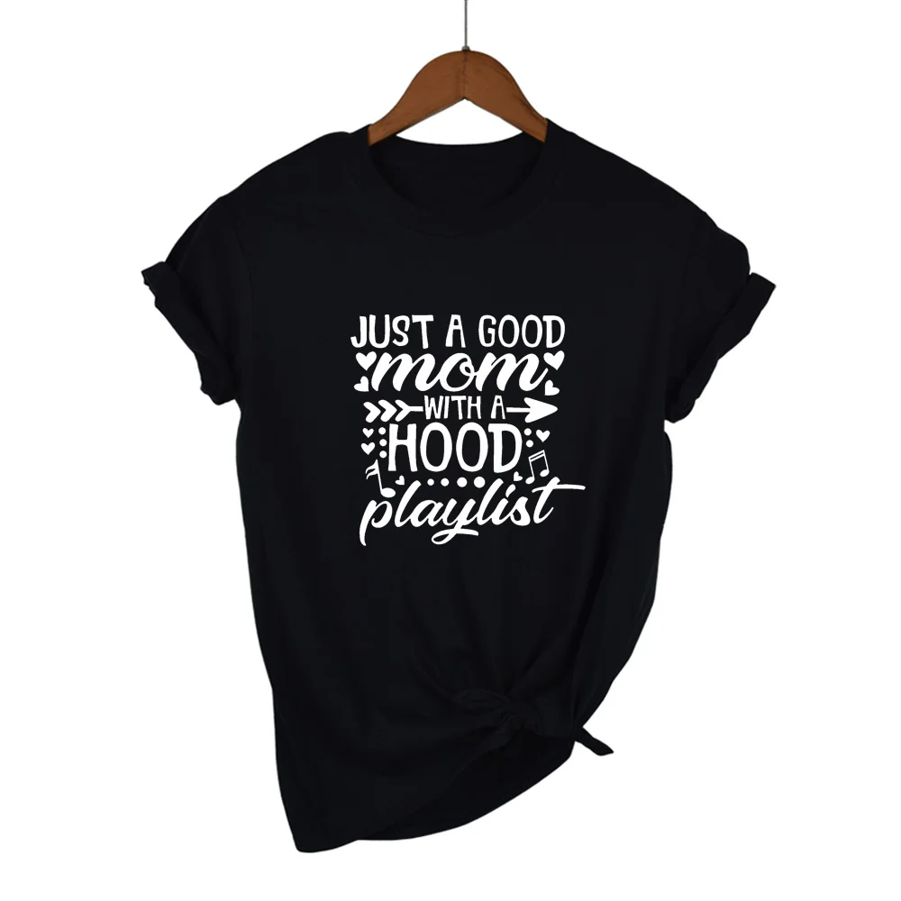 Футболка JUST A GOOD MOM WITH HOOD PLAYLIST подарок на день матери забавный слоган эстетичная