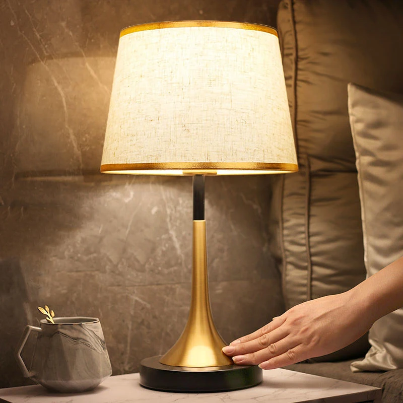 

Nordic Table Lamp Luxury Living Room Chinese Table Lamp Bedroom Bedside Lamp Touch Induction Stepless Dimming Desk Lamp
