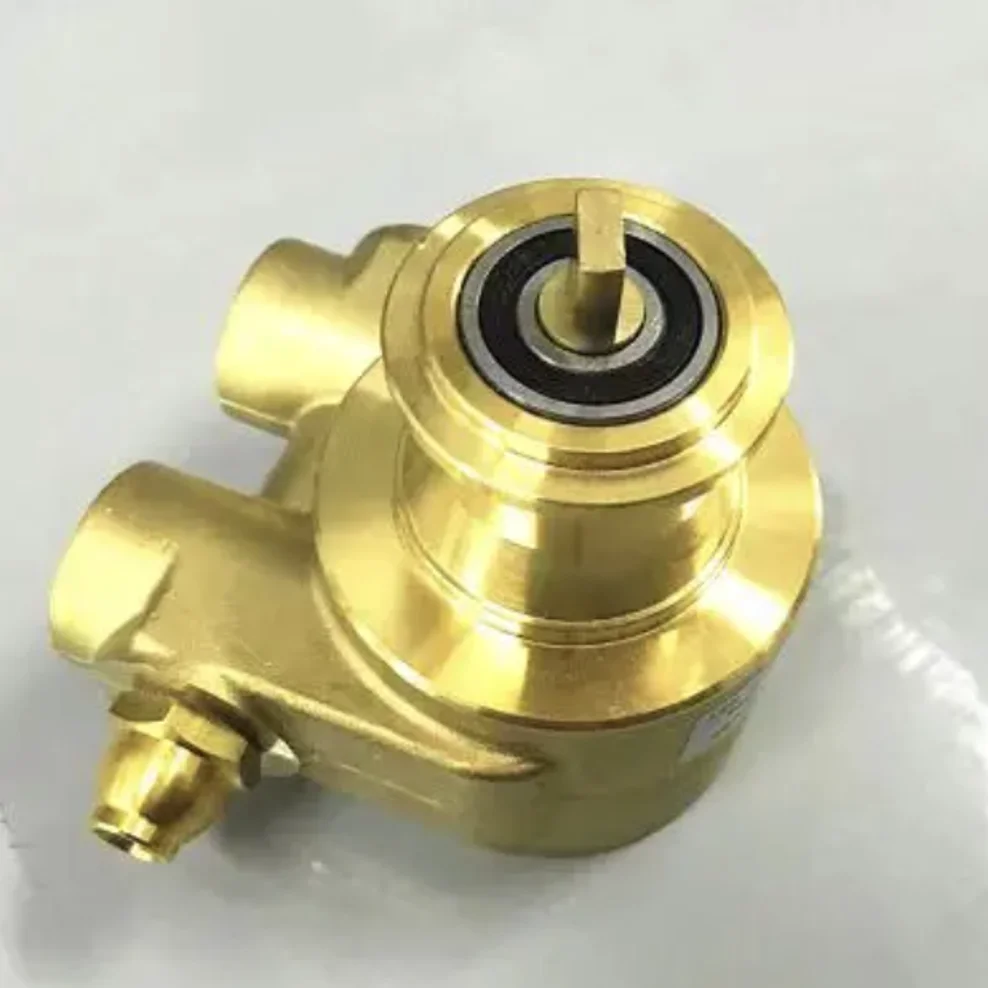 НАСОС FLUID-O-TECH PA ЛАТУНЬ 240 ГБ/ч с/180 3/8 дюйма PA0801ANDFN0800 Макс. GPH Латунь