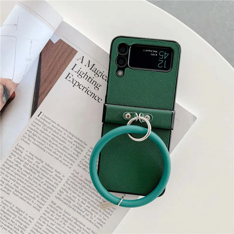 Macaron Plain Color Soft Silicone Shell Hand Ring Strap PU Leather Anti-fall Phone Case for Samsung Galaxy Z Flip 3 5G Z Flip 4