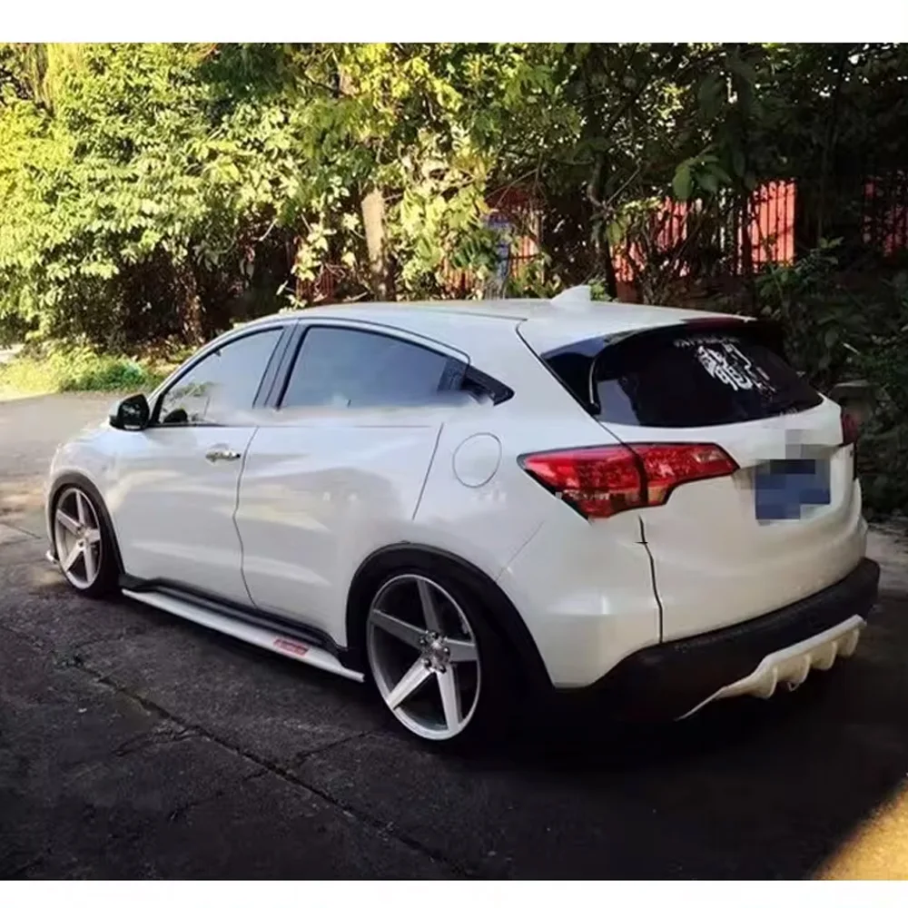 Диффузор для заднего бампера 2015-2018 VEZEL/HRV