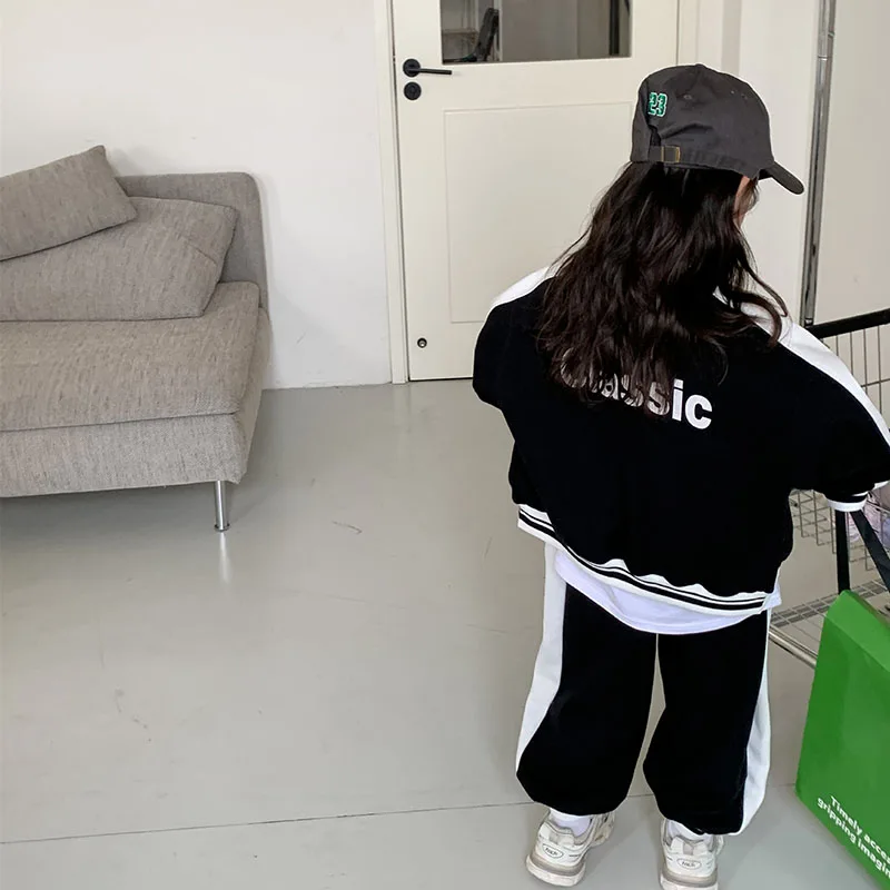 

2022 autumn new children's wear girls letter printed cardigan + sweatpants 2-piece set 2-83