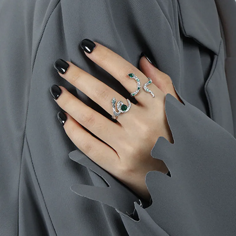 

Elegant Real 925 Sterling Silver Snake Shape Rings For Women Fine Jewelry Green Crystal Ring Woman Birthday Gift Accessories