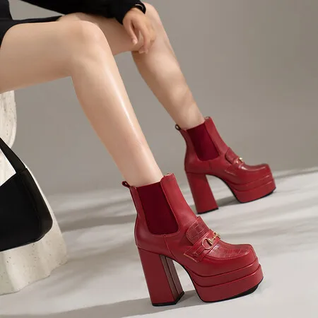 

Ботинки женские на толстом каблуке, ботильоны с квадратным носком, зимняя обувь, большие размеры