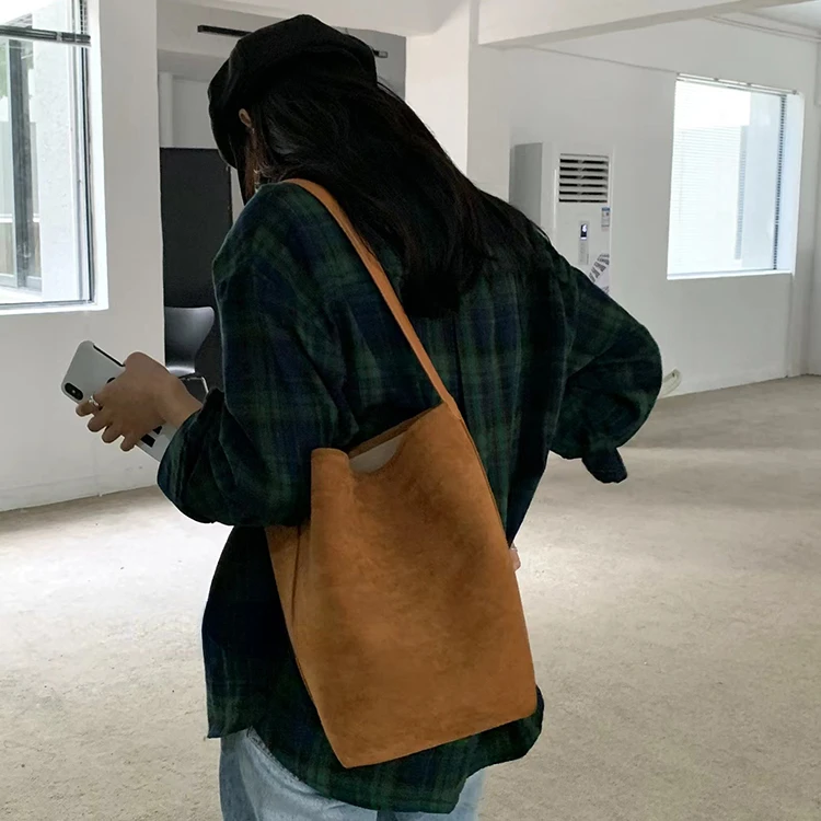 Винтажные простые модные замшевые сумки на плечо 2024 подходящая ко всему