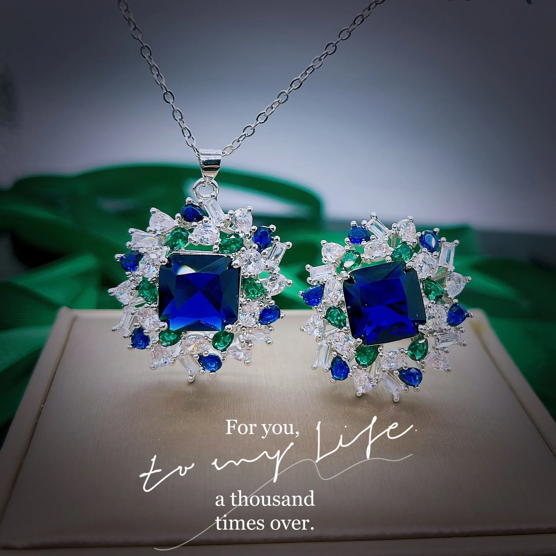 

Foydjew European American Women's Popular Retro Simulation Sapphires Rings Contrast Color Stone Pendant Necklaces Jewelry Sets