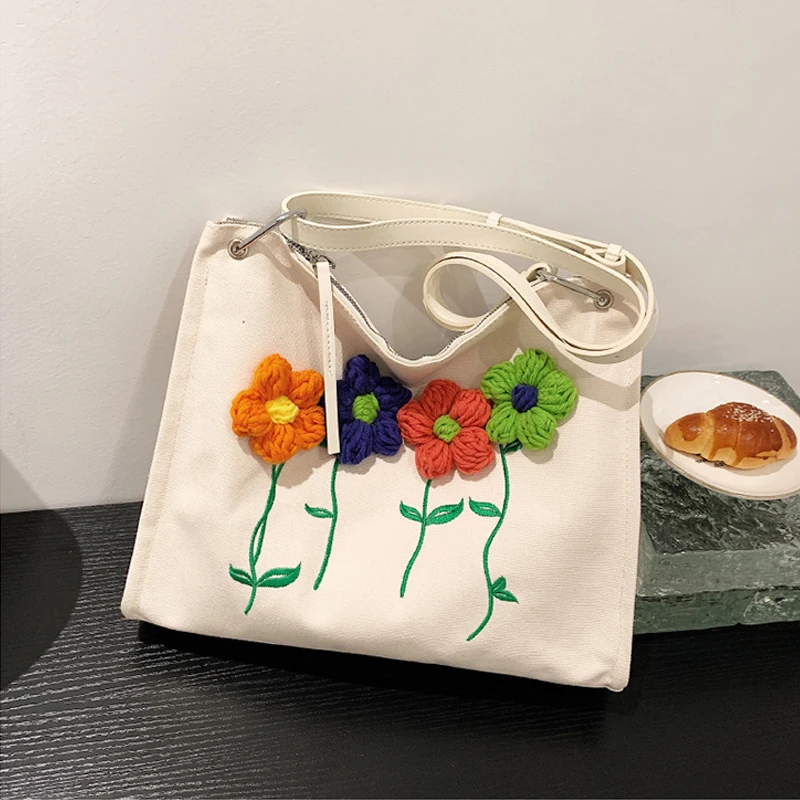 

Floral Canvas Bag Women Summer New Fashion All-match Large-capacity Tote Bag Student Hand Held Flowers Embroidered Shoulder Bag