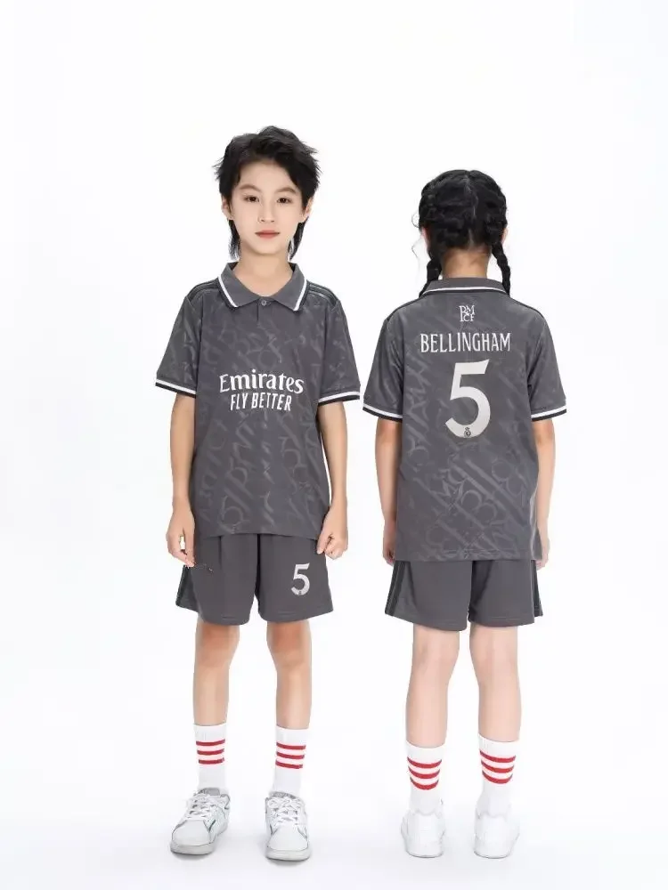 Комплект Спортивной Футбольной Формы Для Взрослых И Детей Трикотаж Фанатов MODRIC 10