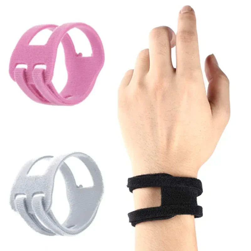 

Pilates Yoga Wrist Brace Anti-sprain Adjustable Sports Fitness Wrist Support with Velcro for Men Women Lightweight Breathable