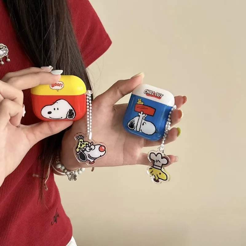 Чехол для наушников Snoopy подходящий airpods защитный чехол 4-го поколения