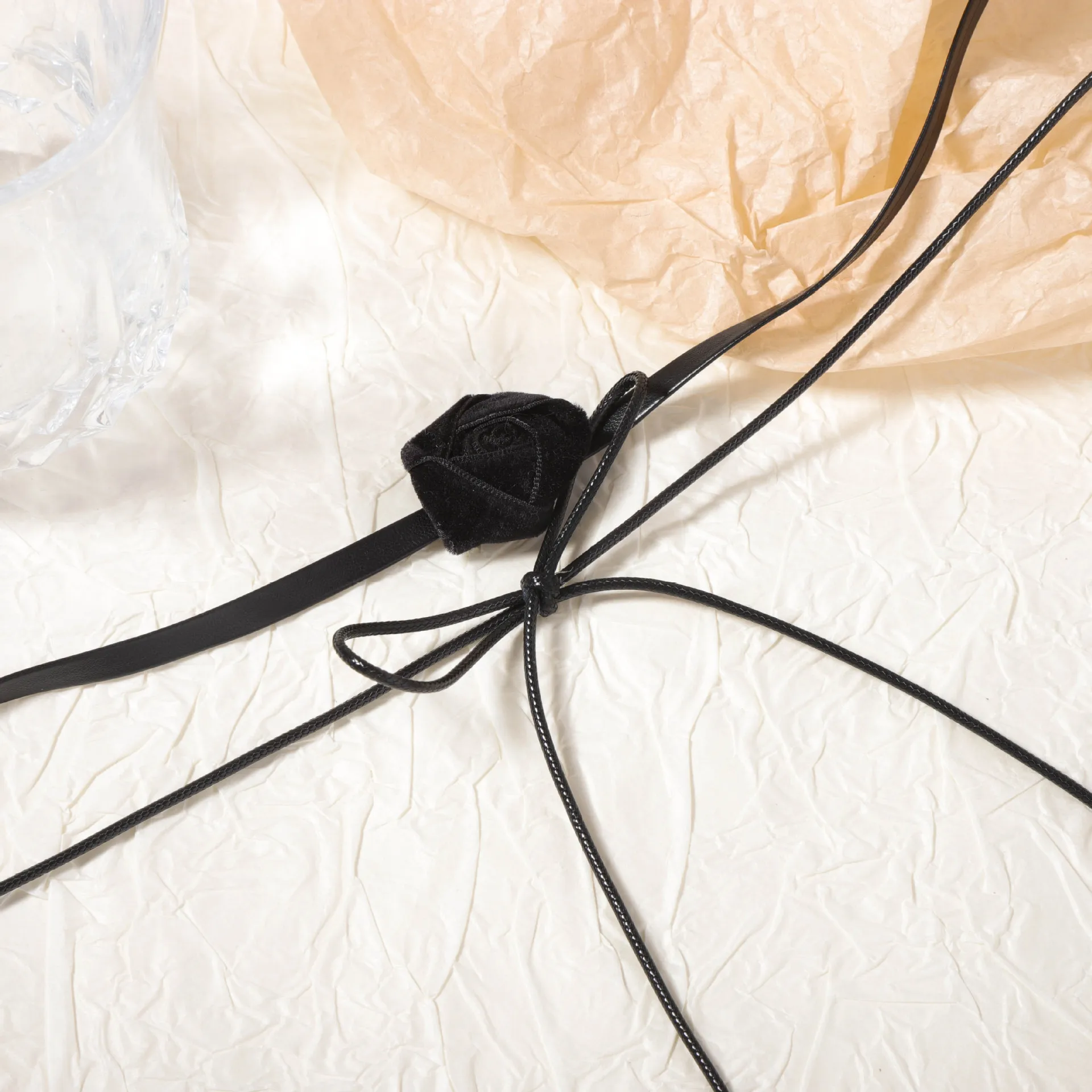 Женское ожерелье Zvoijio |