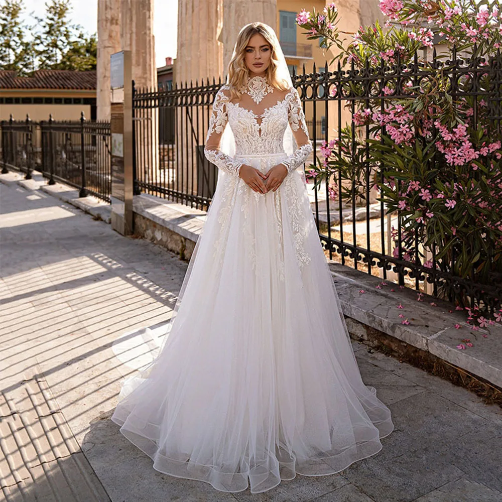 garden-long-sleeves-tulle-wedding-dress-princess-lace-appliques-v-neck-illusion-backless-with-button-bridal-gown-custom-made