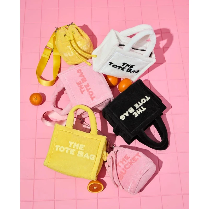 

Letter Plush Shoulder Crossbody Bag Women's Fashion Faux Fur Bucket Bag Shopper Handbags Ladies Winter Top-Handle Bags Purses