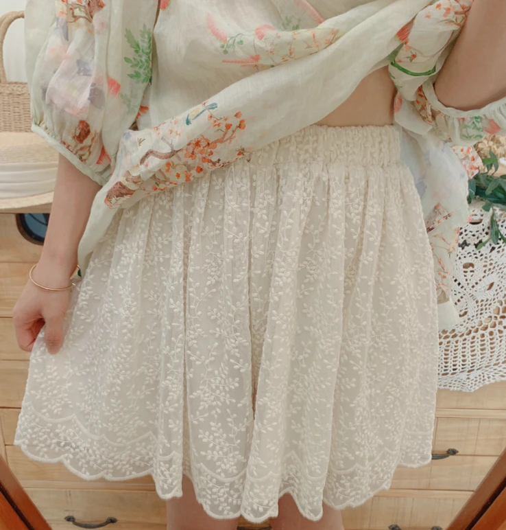 

Summer Women's New Japanese Mori Sweet Lace Wide-leg Shorts