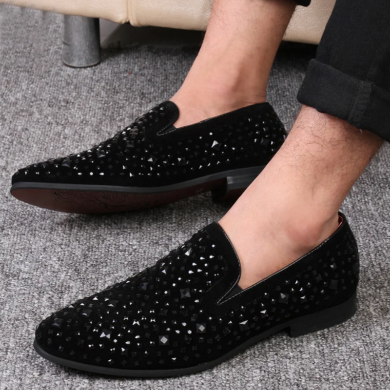 

Black Spikes New Brand Mens Loafers Luxury Shoes Denim And Metal Sequins High Quality Casual Men Shoes Fashion Party Flats