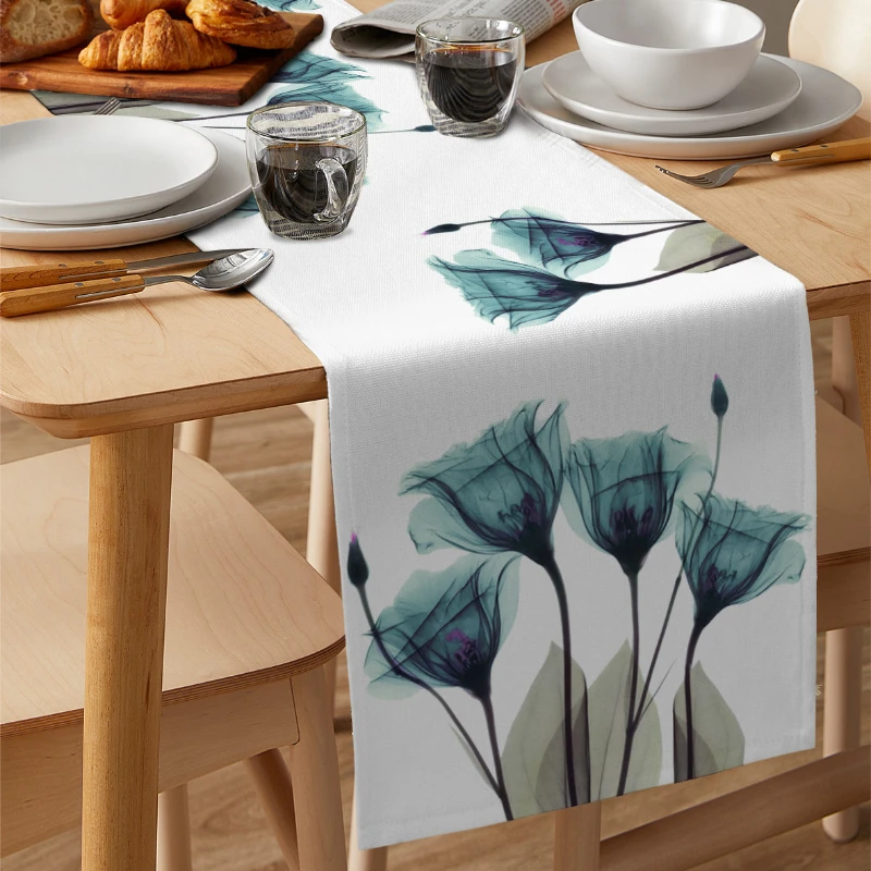 

Flower Summer Idyllic Table Flag Blue Tulip Table Flag Modern Party Table Flag Wedding Coffee Table Table Decoration Placemat