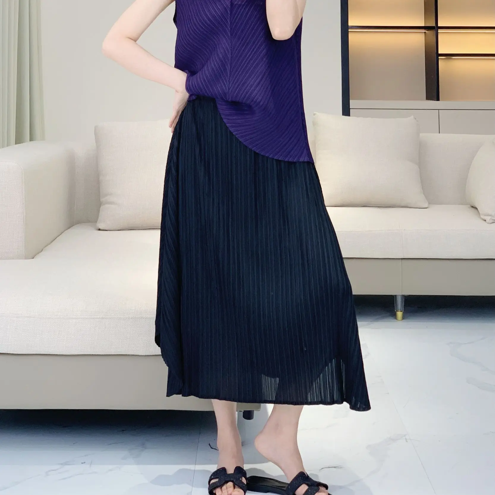 Женская плиссированная юбка с разрезом по бокам однотонная Повседневная простая