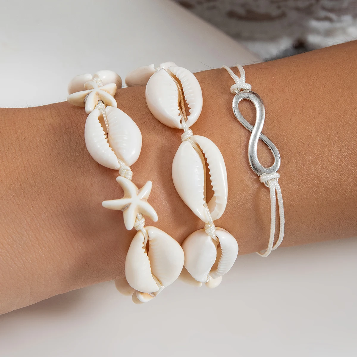 

KunJoe Bohemian Natural Starfish Shell Bracelet Set for Women Men Vintage Adjustable Thread Bracelet Set Party Hand Jewelry Gift