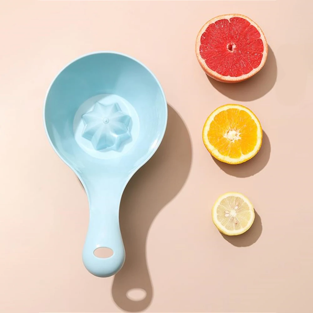 

Water Scoop Convenient Fruit Juicing Spoon Be Hung Creative Spoon Household Long Handled Water Ladle Scoop Kitchen Accessories