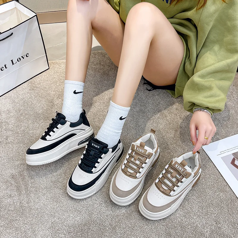 

Thick soled raised small white shoes for women's 2023 Spring and Autumn new versatile sports board shoes, student casual shoes