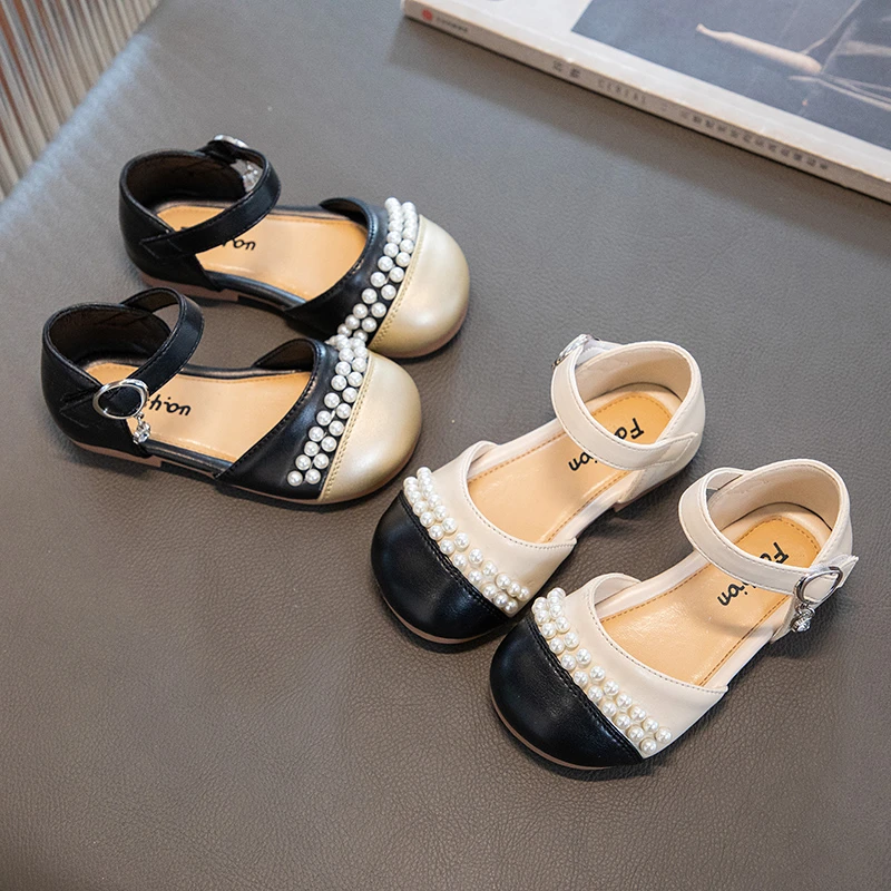 

Children's Fashion Casual Shoes 2023 Pearl Leather Sewn Girls' Unique Simple Non Slip Toe Wrapped Kid's Princess Fashion Sandals