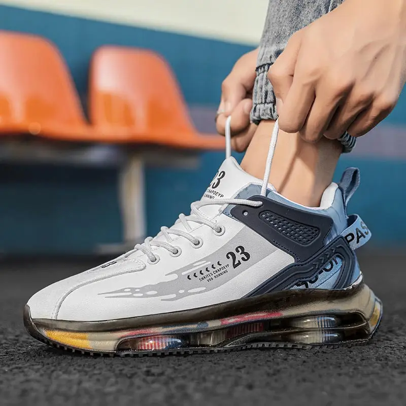 

Мужские кроссовки на толстом каблуке и высокой платформе