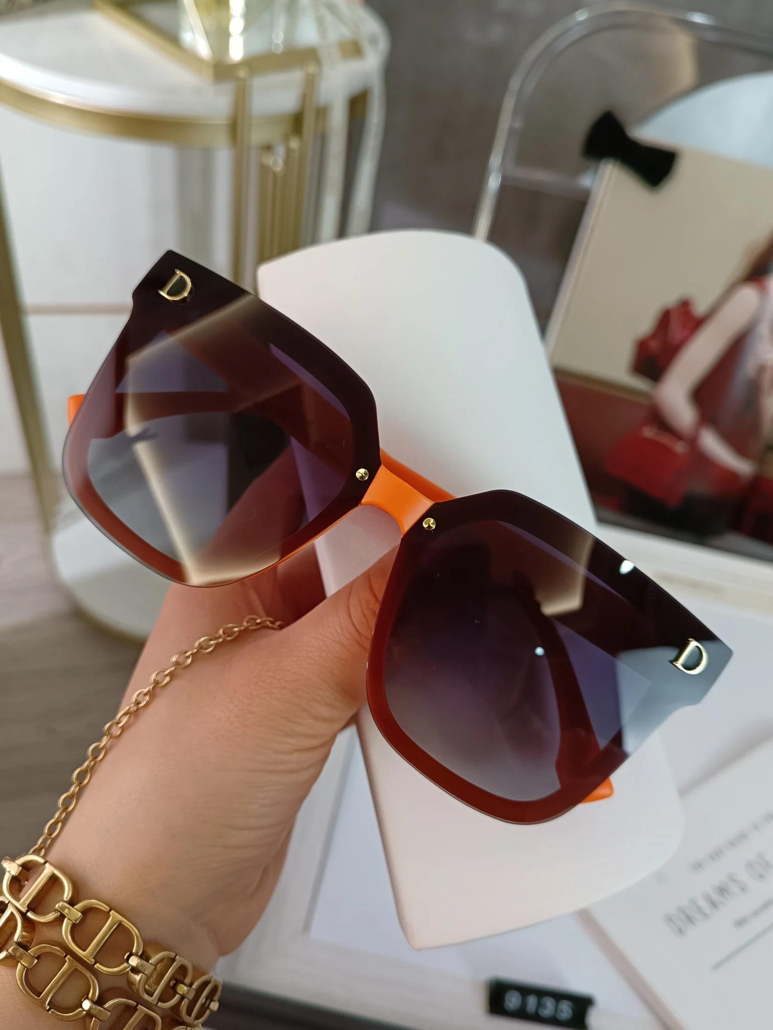 

Polaroid Sunglasses for Women Letter Glasses Vintage Gothic Sun Glasses Fashion Oversize Eyewear Driving Square Frame Retro