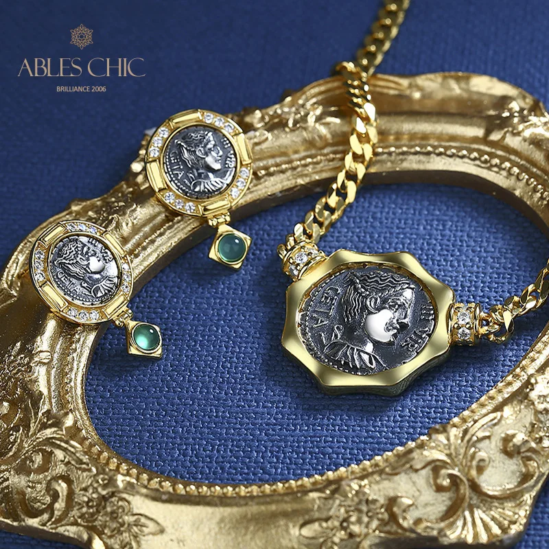 Серьги-гвоздики из серебра 925 пробы с натуральным агатом