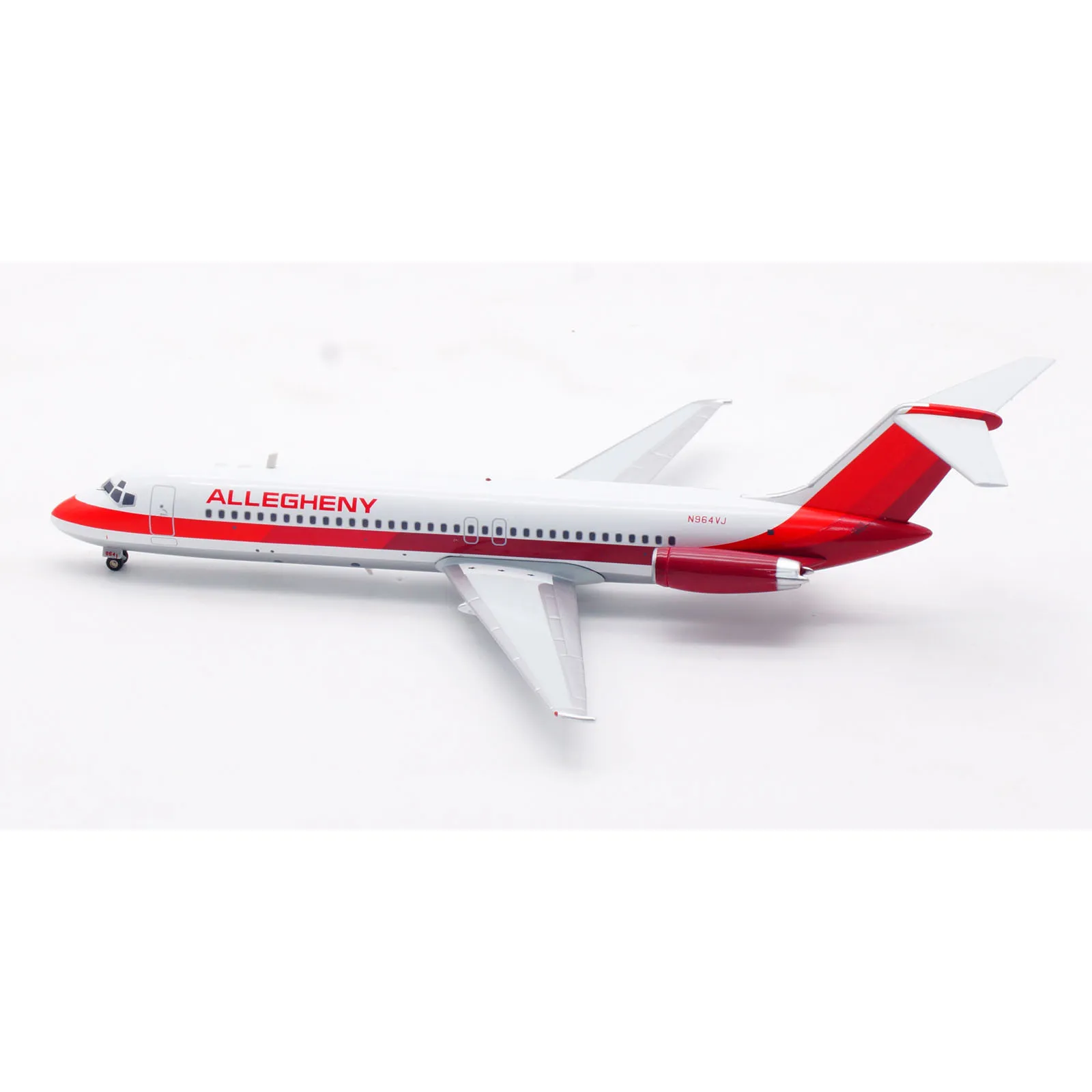 Фото Коллекционная модель самолета INFLIGHT 1:200 Allegheny McDonnell Douglas DC-9-31 из сплава, литая под давлением, N964VJ (IF932AL0924) №5