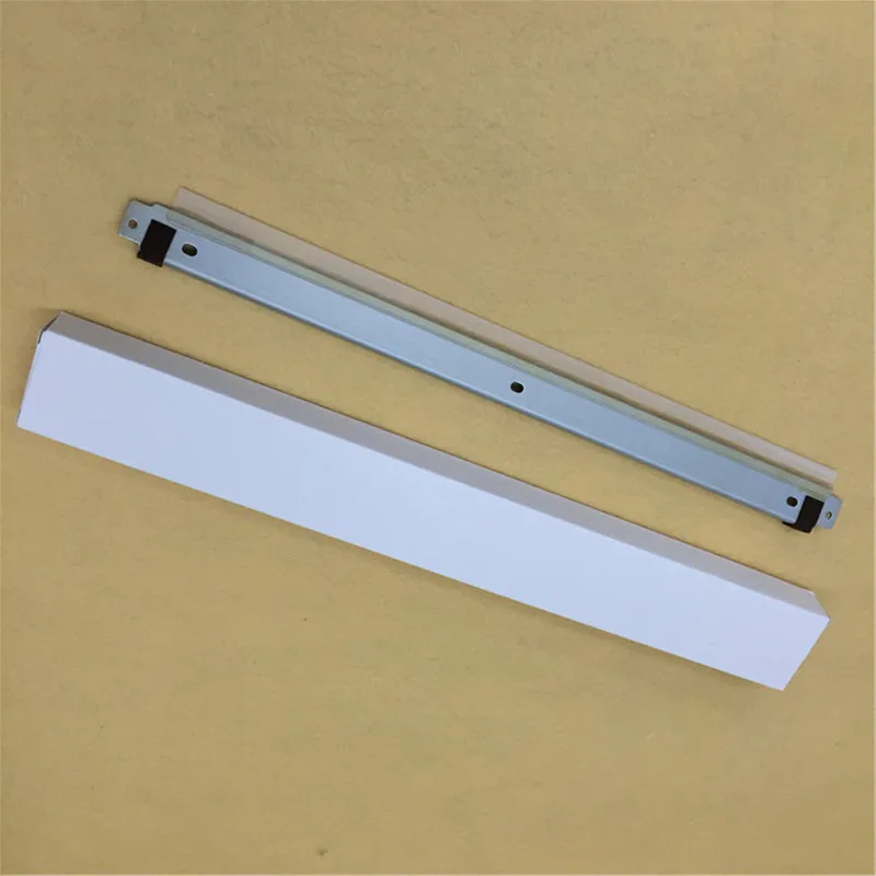 

Transfer Cleaning Blade for Konica Minolta Bizhub C280 C7722 C7728 C220 C360 C284 C364 C454 C554 Printer transfer blade