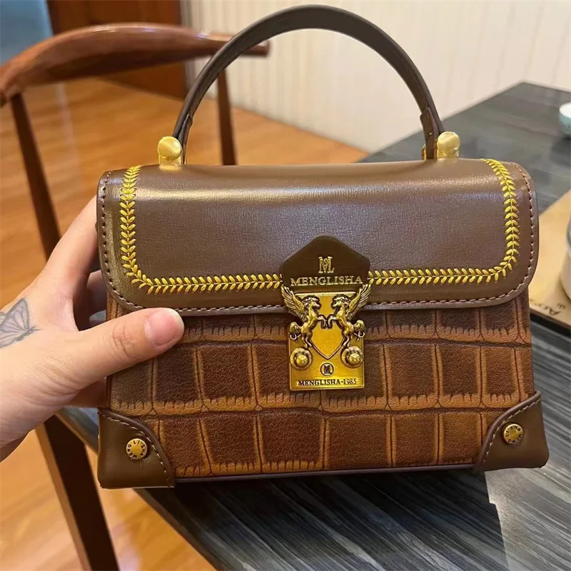 Luxury Pegasus Latch Box Bag Women's Handbag 2023 New Advanced Stone Wallet One-shoulder Satchels Sac