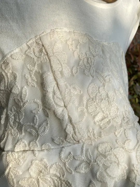 Женское однотонное платье с атласной подкладкой и длинным рукавом