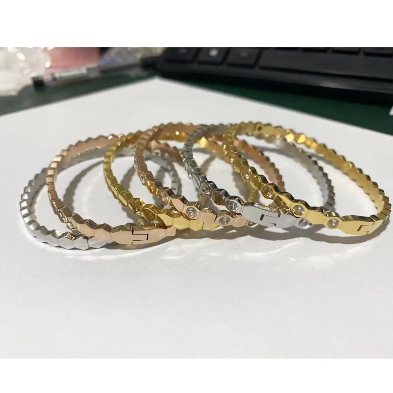 

High Quality 4mm Rhombic-shaped Honeycamb Gold Cuff Bangle Bracelets Stainless Steel Women Bangle For Woman Fashion Jewelry Gift