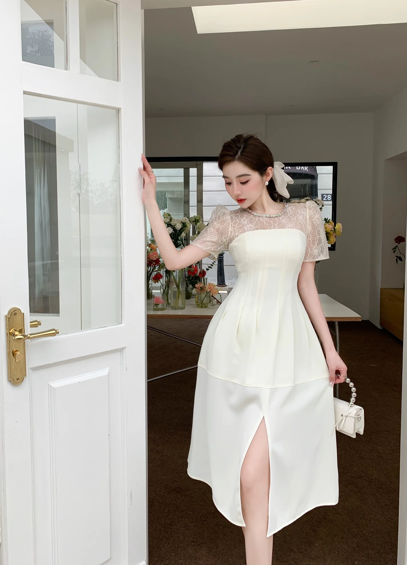 

2023 spring and summer women's clothing fashion new Mesh Stitching Dress 0511