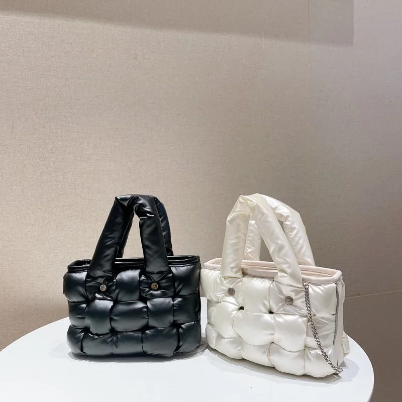 

Winter Luxury Design Sapce Padded Down Weave Handbag Small Square Tote Pu Leather Chain Crossbody Bag Down Cotton Shoulder Bag