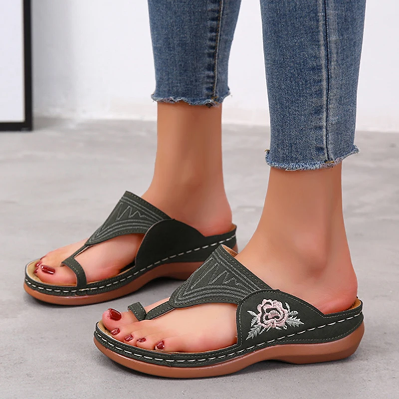 

JMPRS Embroidered Wedges Slippers Women 2022 Summer Clip Toe Platform Sandals Woman Plus Size 43 Thick Sole Outdoor Flip Flops