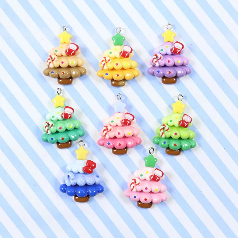 

10PCS Christmas Resin Material Cute Cartoon Christmas Tree Bracelet Earrings Diy Accessories Backpack Key Chain Necklace Pendant