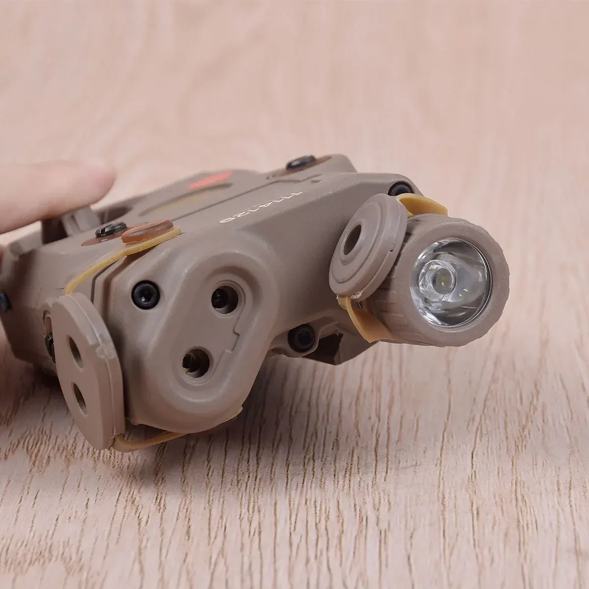 Страйкбол AN PEQ-15 Лазерный светодиодный фонарик с красной точкой свет ночного