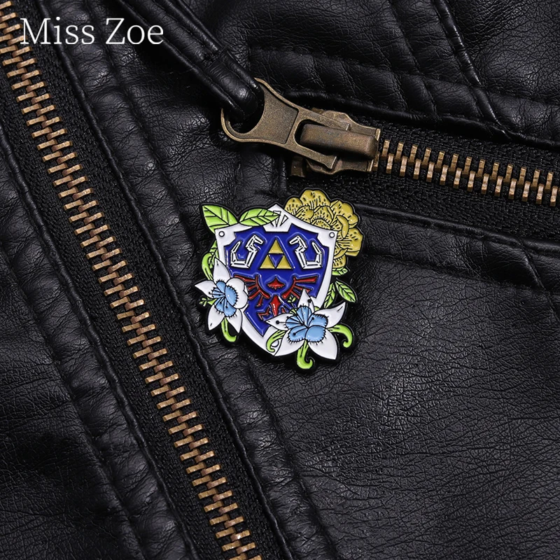 Action Adventure Game Props Enamel Pin Custom Breath Of The Wild Legend Badge Brooch Lapel Backpack Gift Jewelry For Fans Friend