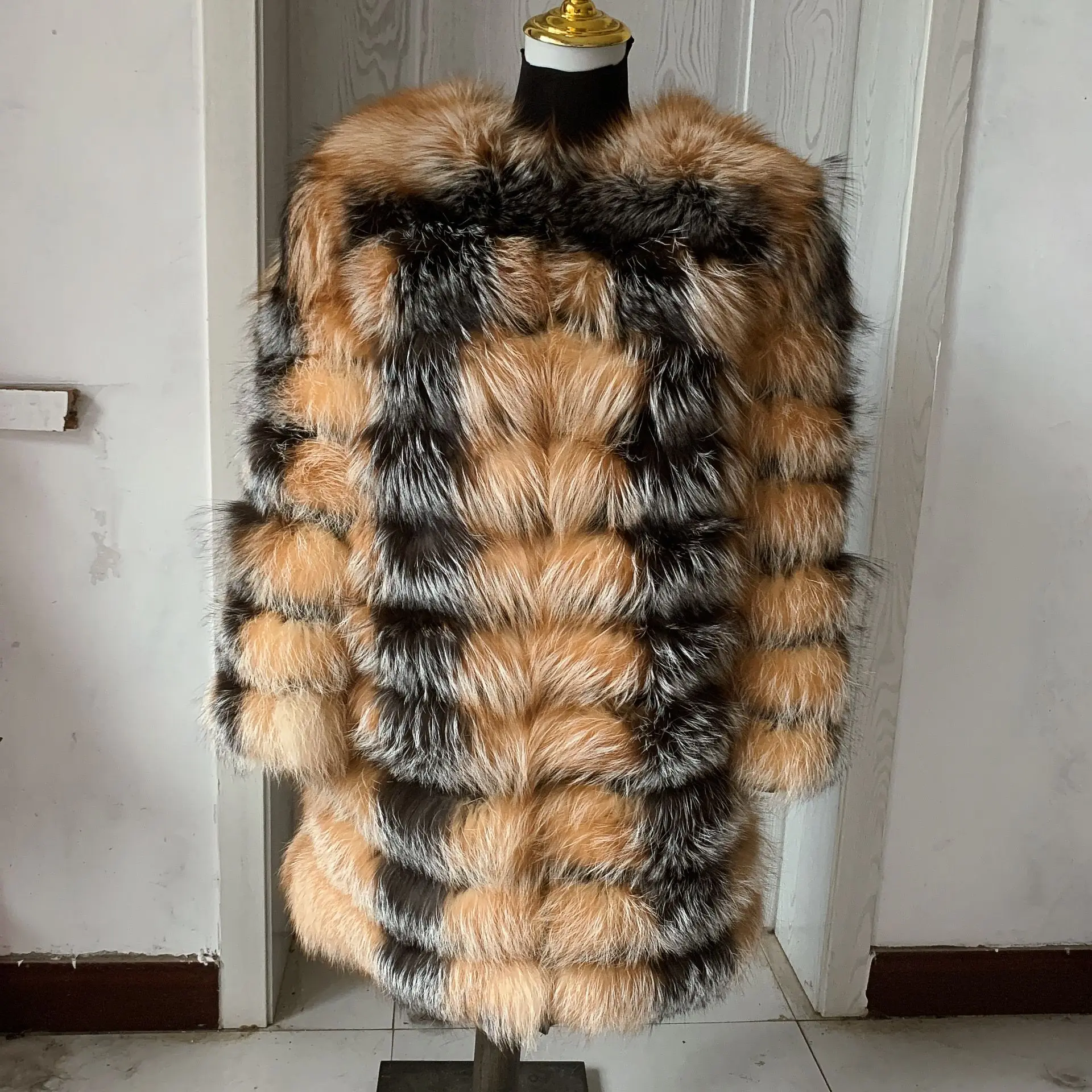 Women's winter warm real fur long coat noble quality golden fox coat natural real fox fur long luxury leather jacket enlarge